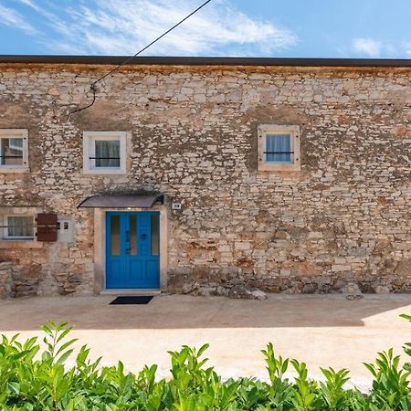 Holiday Home Lino Dajla Exterior photo
