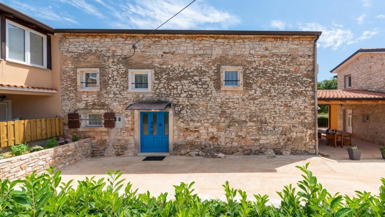 Holiday Home Lino Dajla Exterior photo
