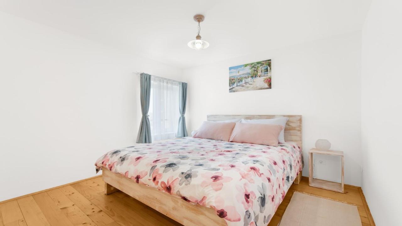Holiday Home Lino Dajla Exterior photo